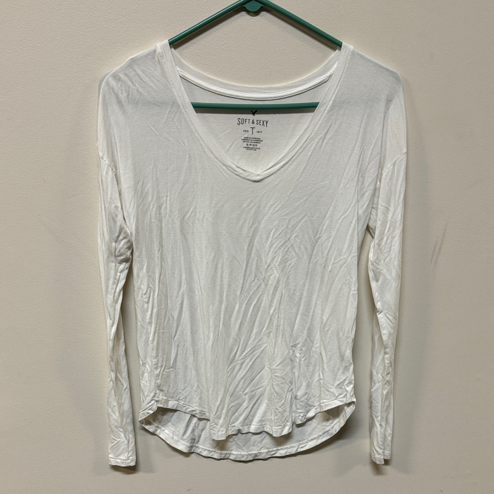 American Eagle Outfitters Soft White Long Sleeve Tee